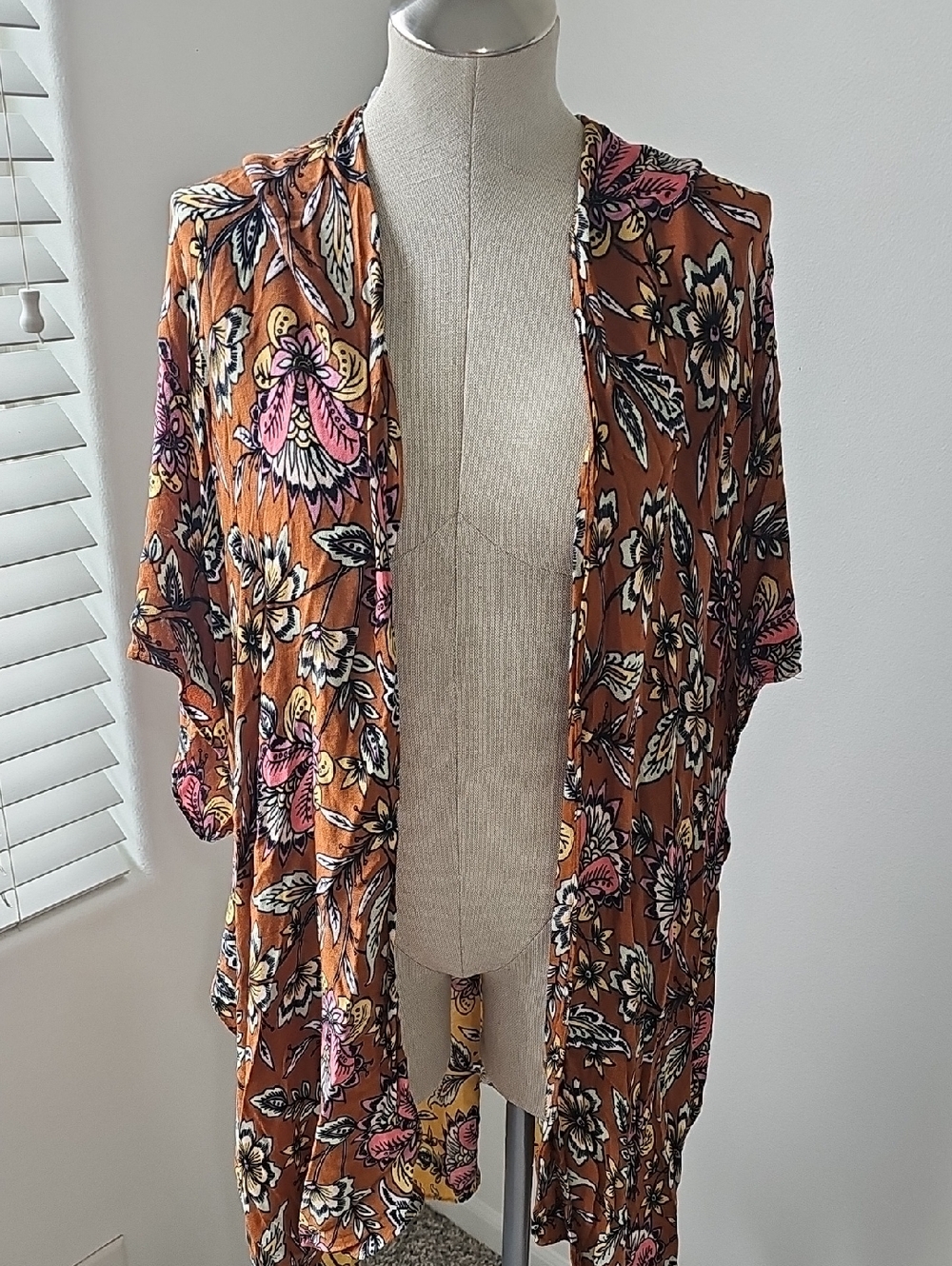 Women's Floral Open Front Kimono - Rust/Pink/yellow